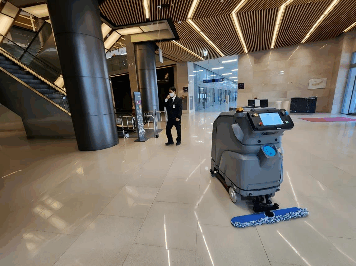 Avoid Hidden Dust Buildup with Dusting Robots Using 360° Sensor Coverage